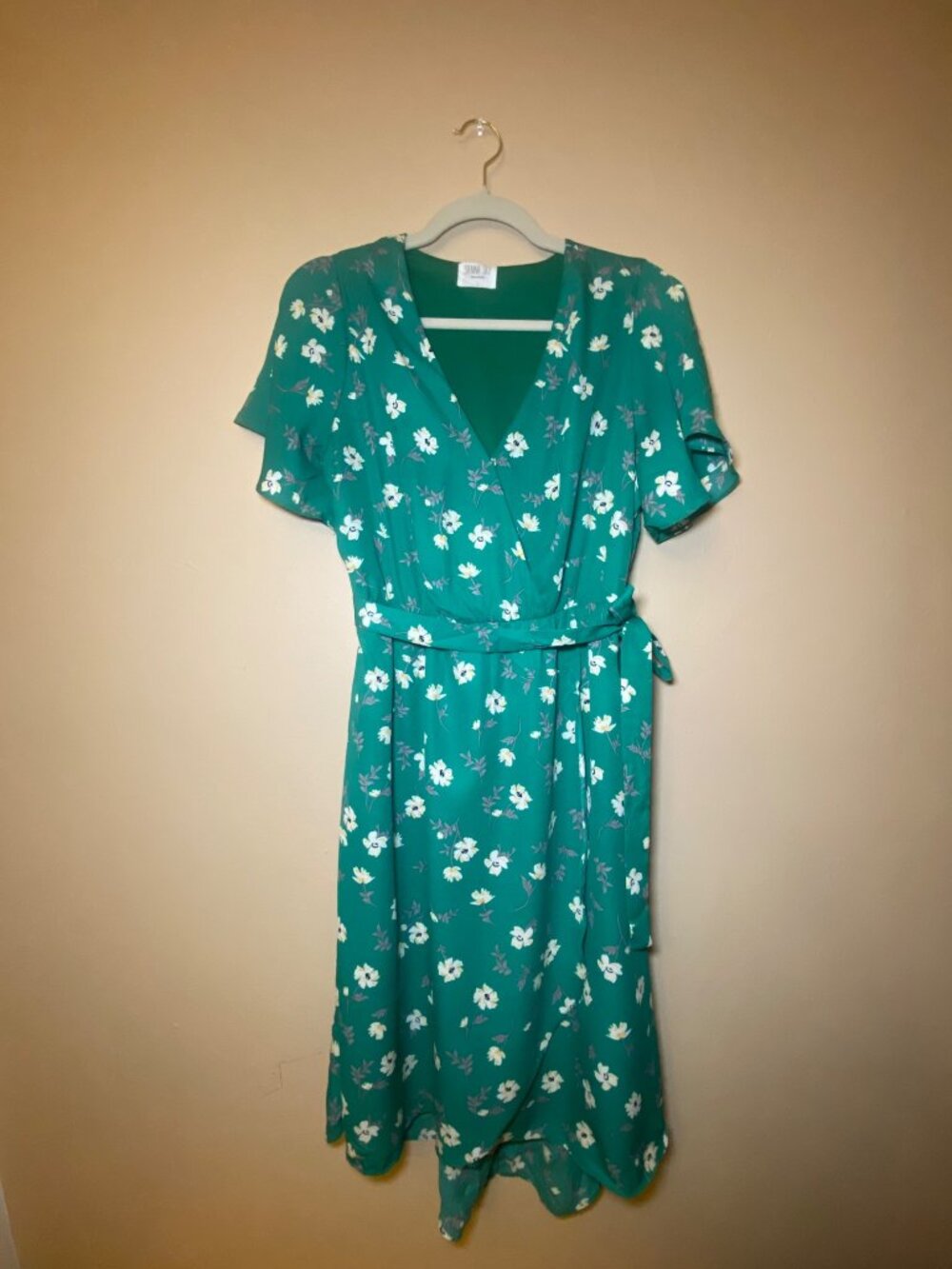 Sienna Sky Green Floral Wrap Midi Dress Size L